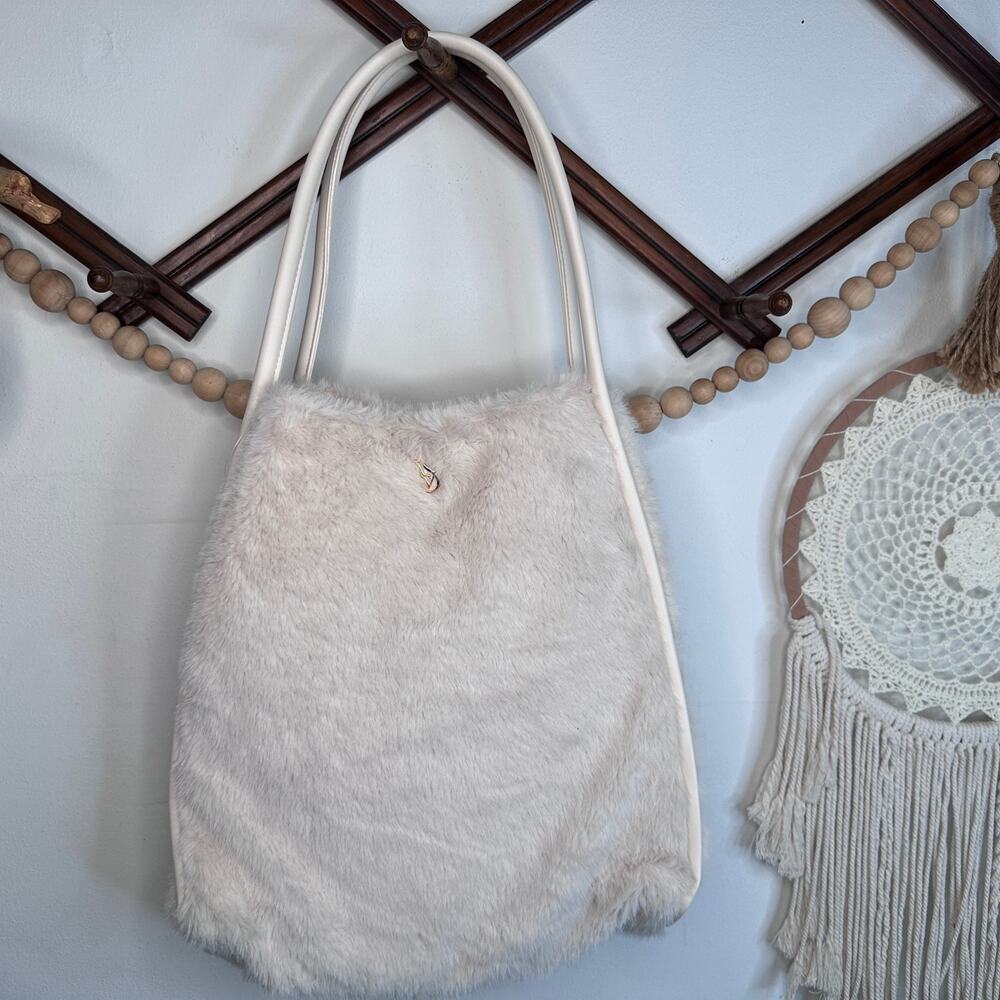 NEW Victoria's Secret Cream Faux Fur Tote